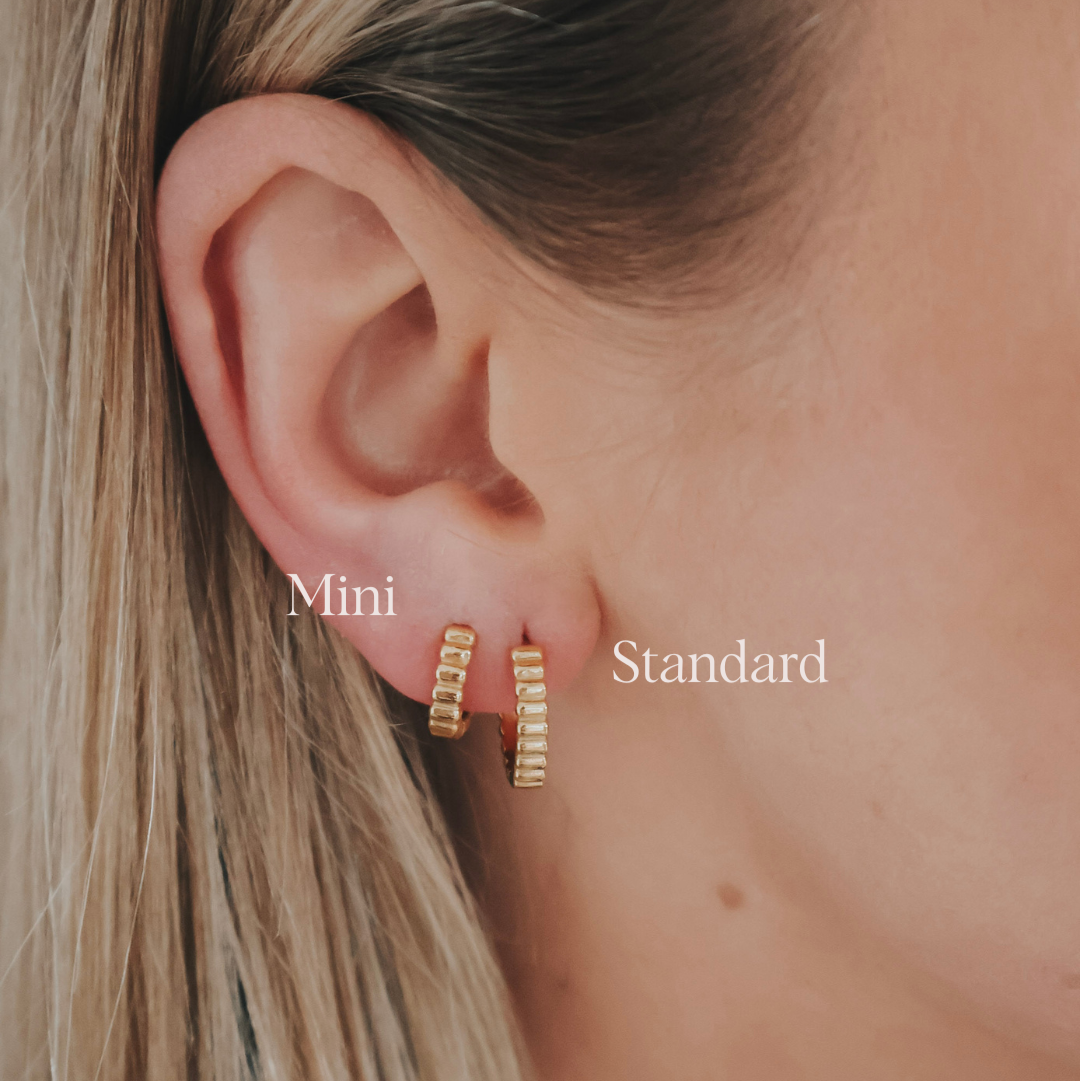 Mini Ribbed Hoops