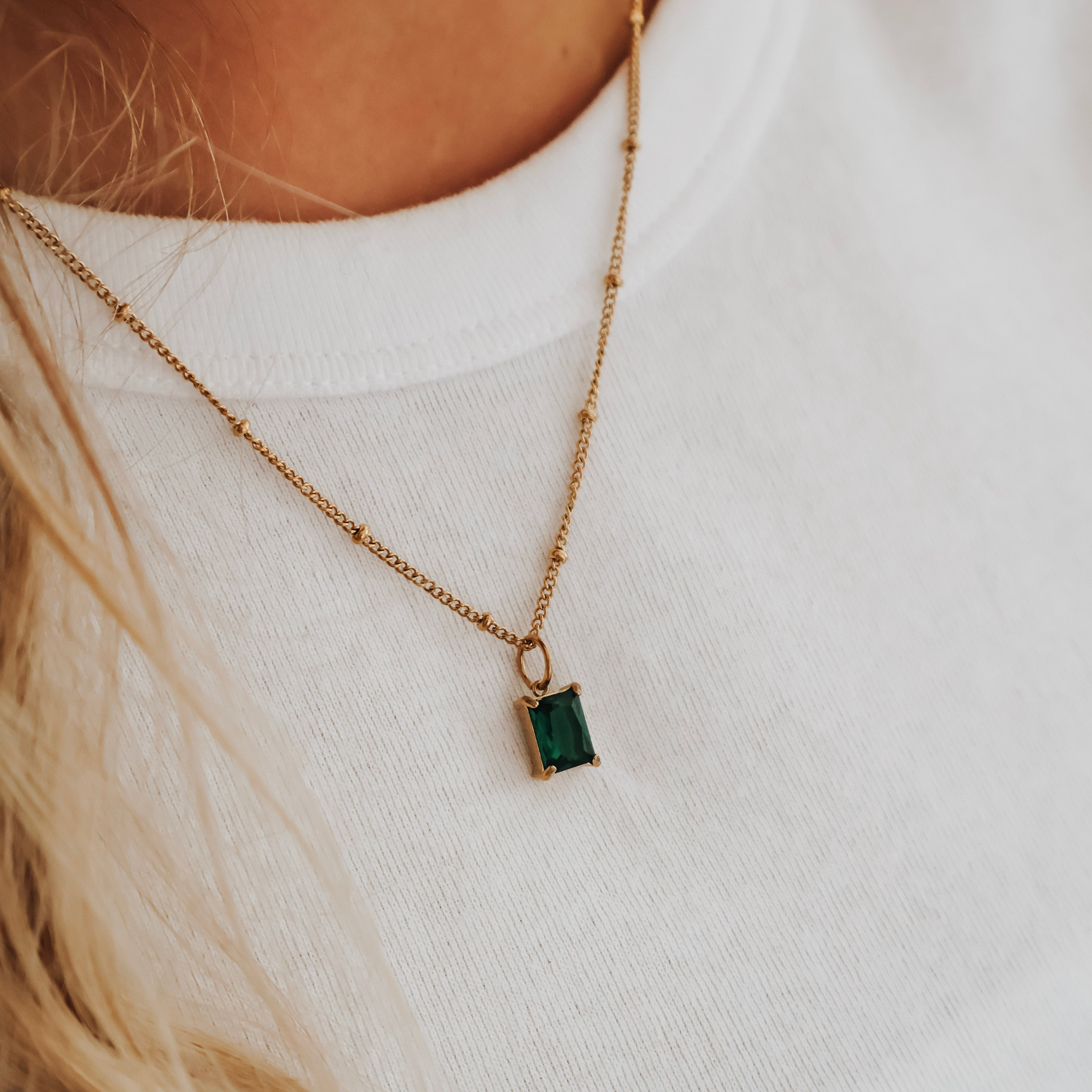 Ivy Hoop and Necklace Bundle