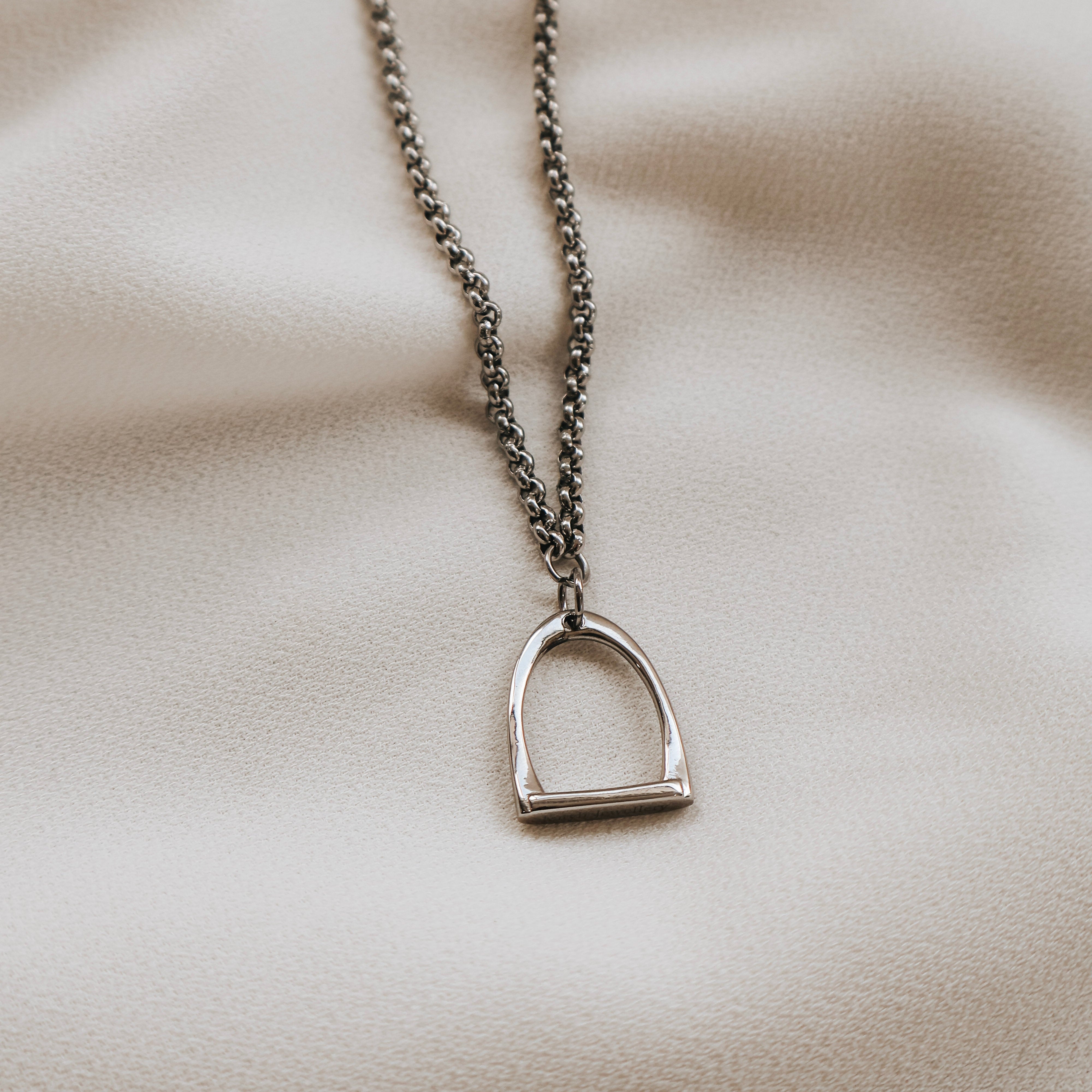 Stirrup Necklace