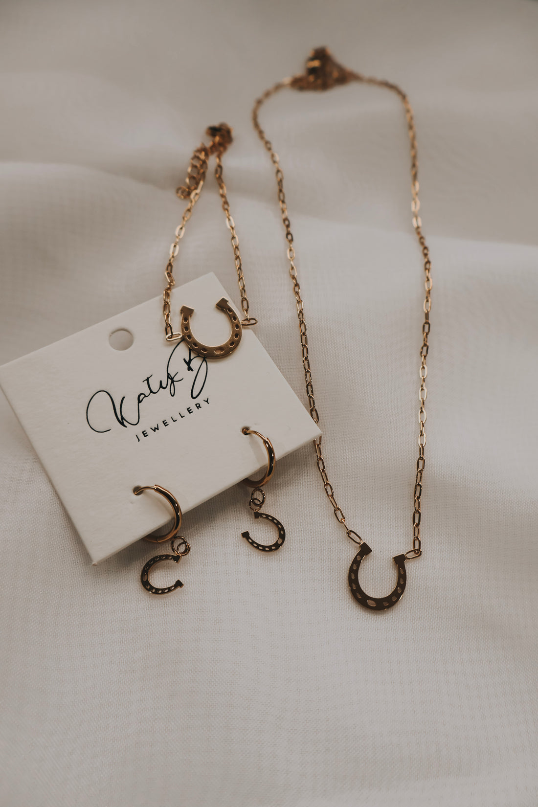 Small Horse Shoe Necklace