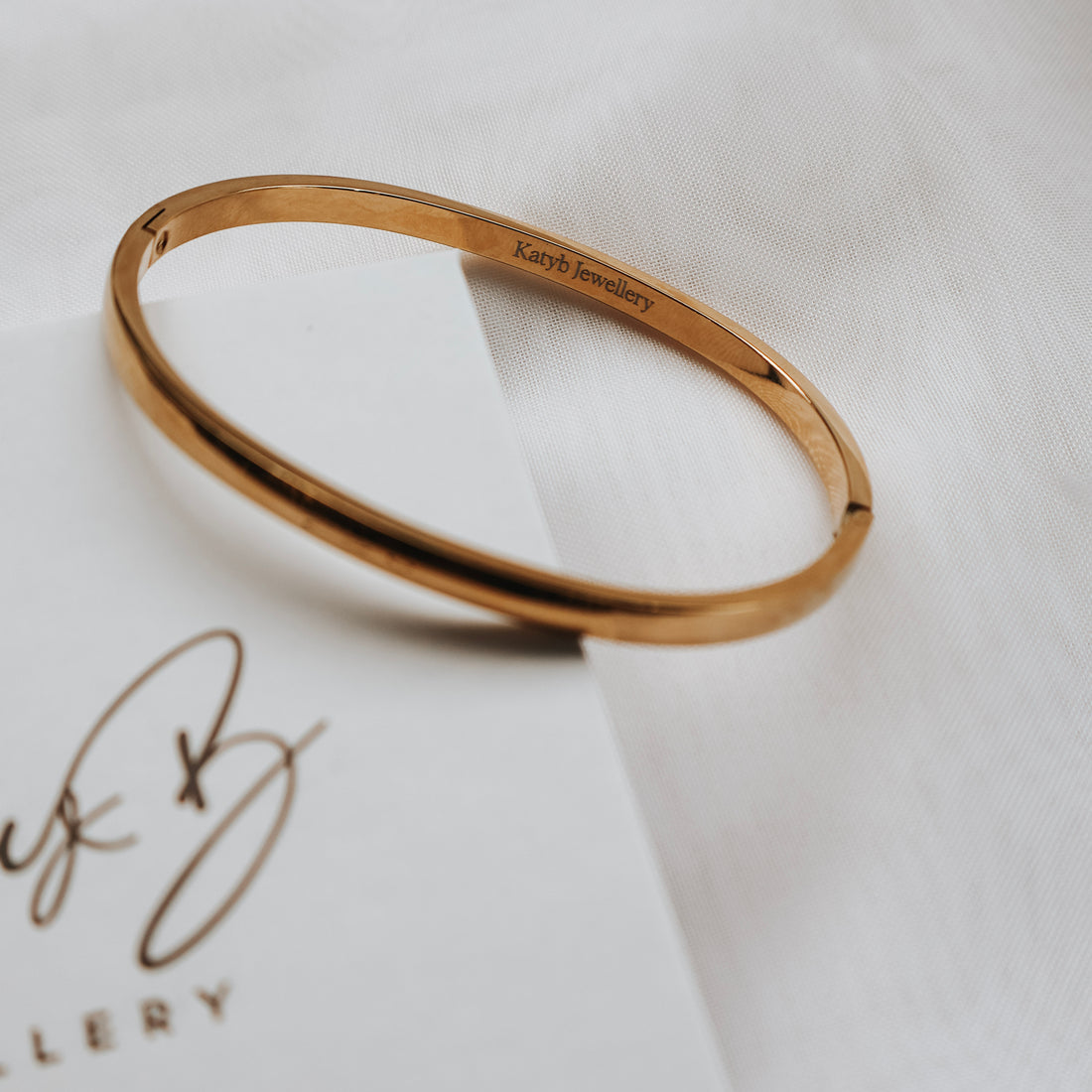 Oval Bangle + Bracelet Bundle