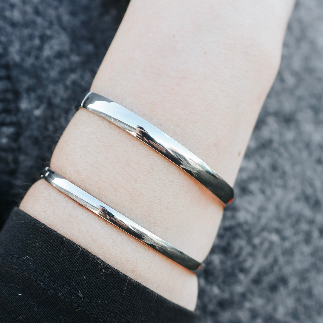 6mm Oval Bangle (wider)