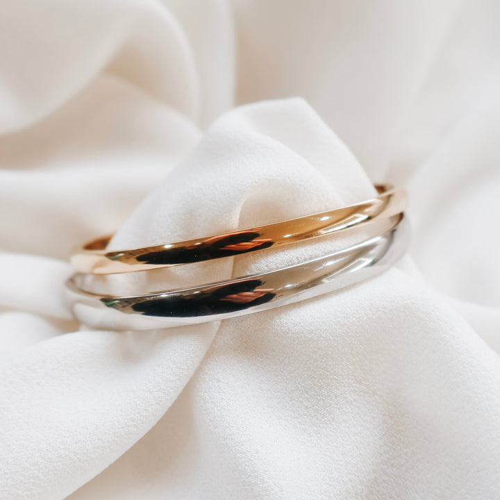 MIxed Size Oval Bangle