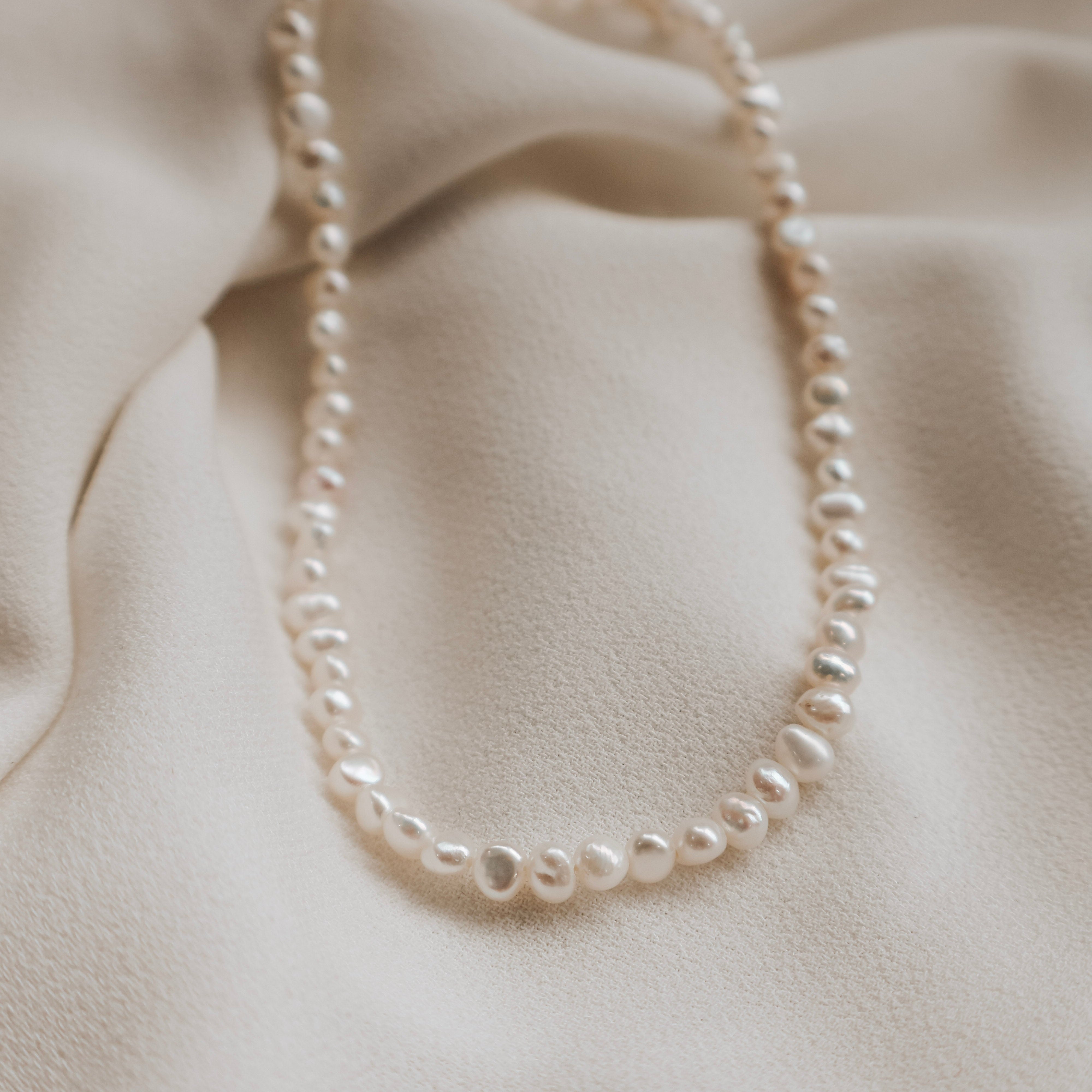 Full Freshwater Pearl Necklace