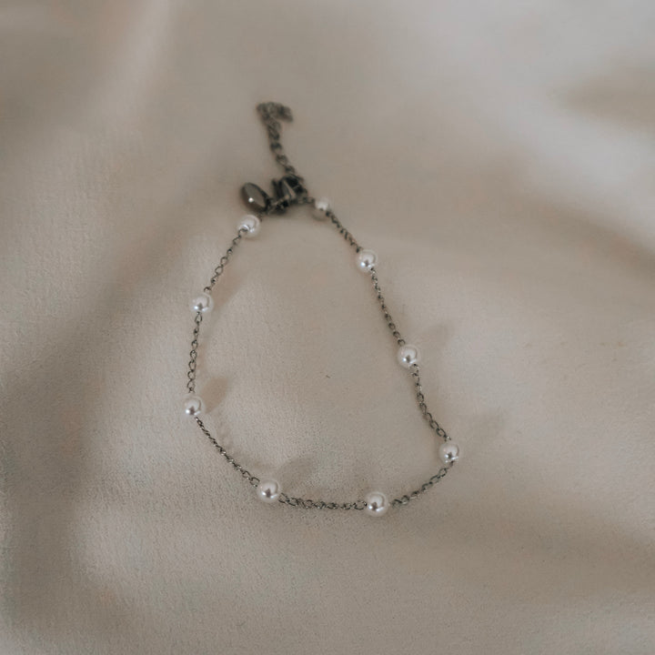 Pearl Chain Bracelet