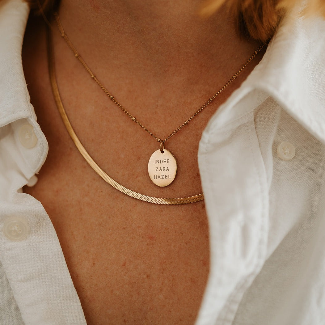 Deluxe Large Oval Necklace